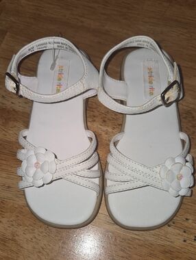 Stride Rite Girl's White Floral Strap Sandals with Ankle Buckle